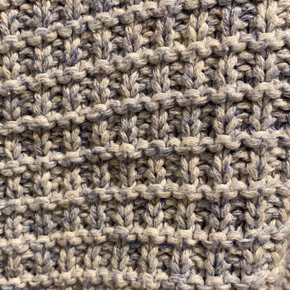 Victoria’s Secret oversized cable knit sweater S - Picture 4 of 14